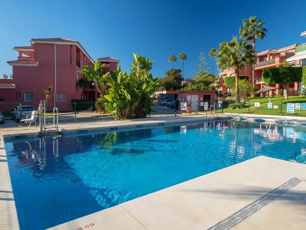 2111-Beautiful Groundfloor With Garden Sea View Apartment Manilva